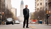 Härteste Arbeit seines Lebens: Sylvester Stallone teilt als Mafioso im „Tulsa King“-Trailer aus