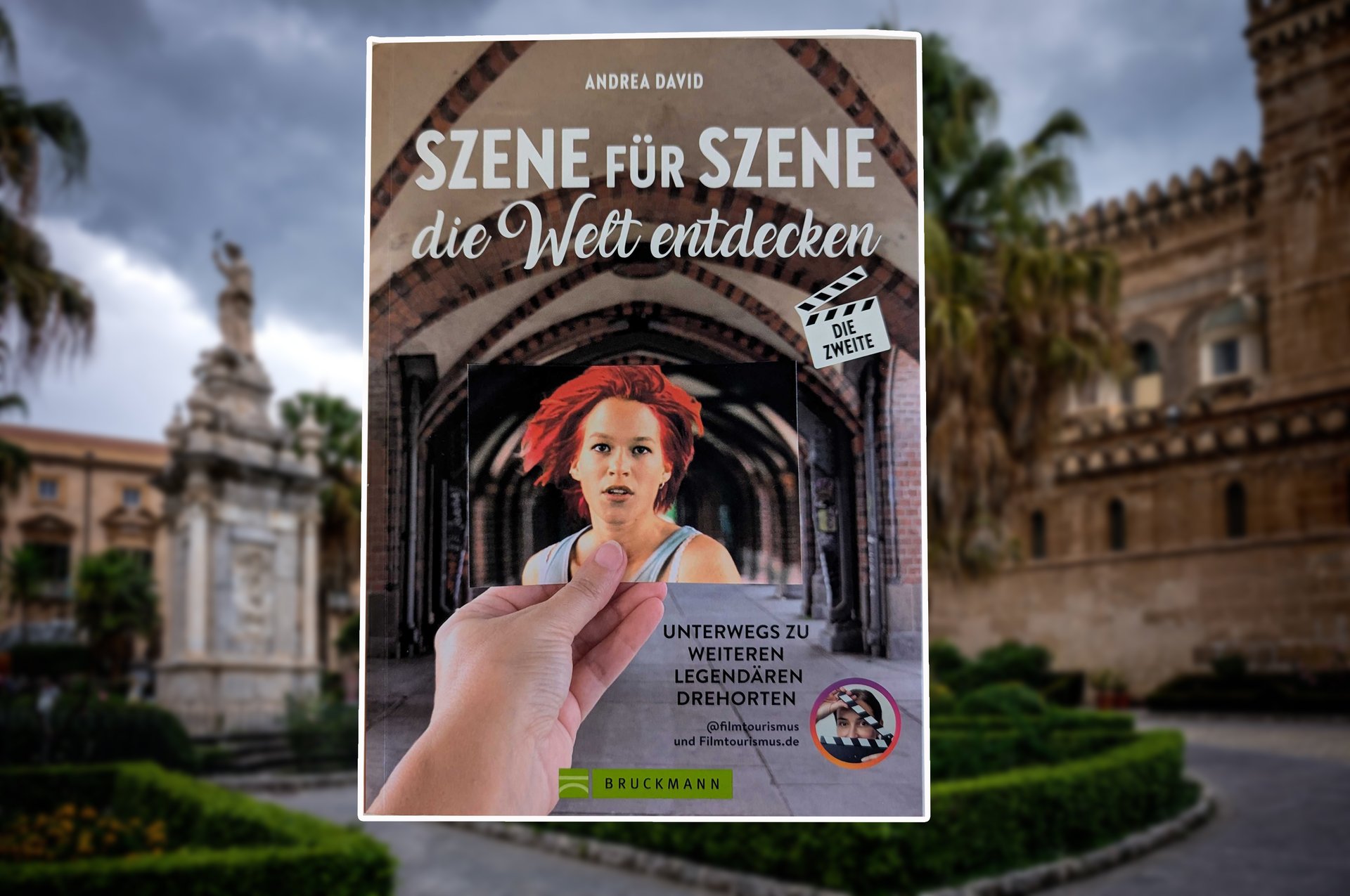 Vom Auenland bis nach „Yellowstone“: Dieses Buch lege ich für einen Filmfan unter den Weihnachtsbaum, der schon alles hat d0cfbeb7e38a9b53f9f685757d ZmMgN2E5ZDc3MGRmZmZmIDE5MjAgMAMzM2RmYjM5M2Y1Nw==