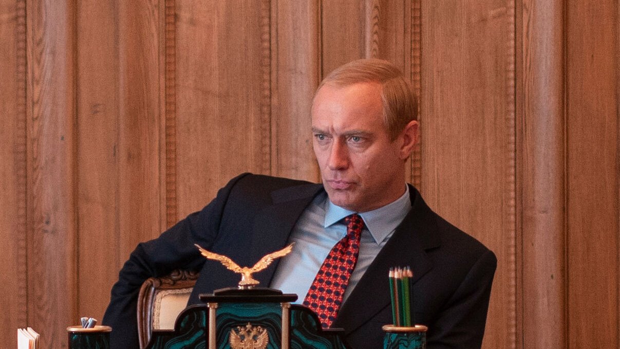 Macht-als-kalter-Albtraum-Jude-Law-als-Putin-in-d-sterem-Politthriller