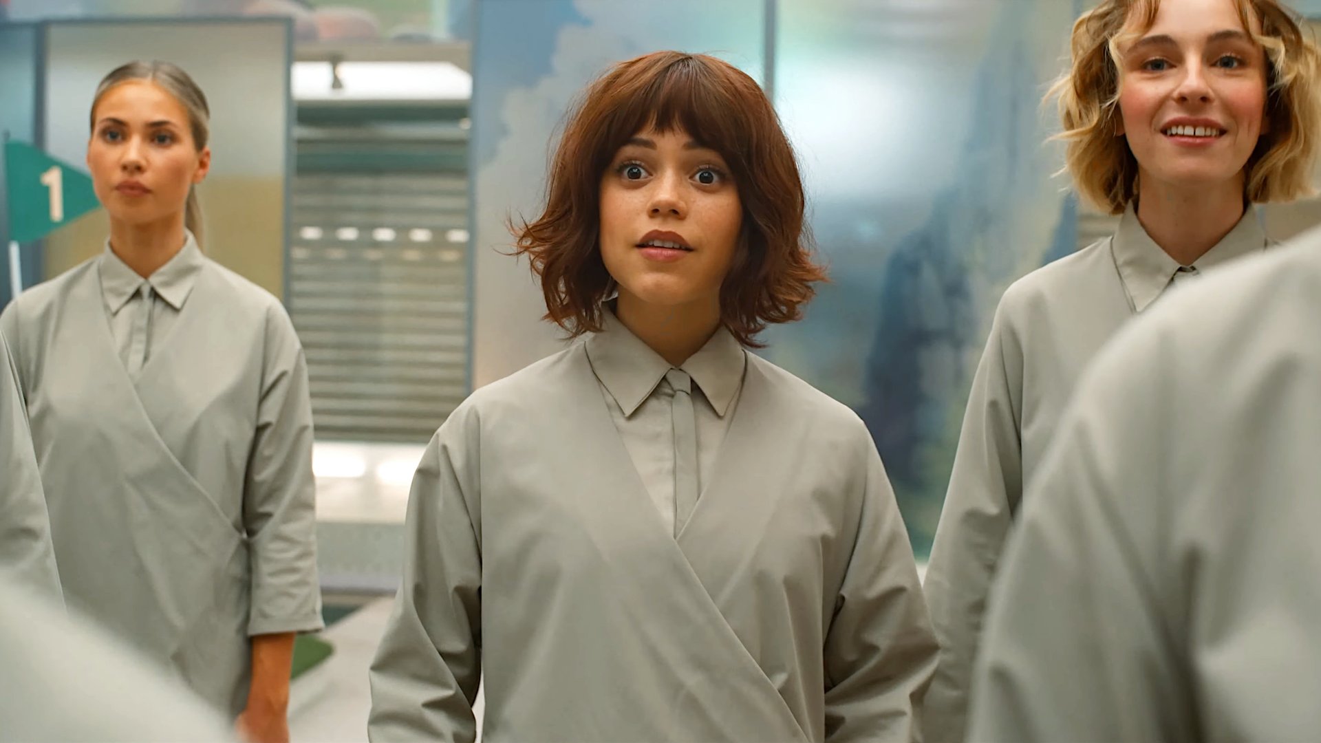 Erster-Trailer-Netflix-Star-Jenna-Ortega-ist-jetzt-ein-Roboter-im-Sci-Fi-Film-von-Marvel-Ass