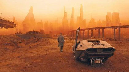"War das nicht scheiße?": So denkt Sci-Fi-Star Sean Young über "Blade ...