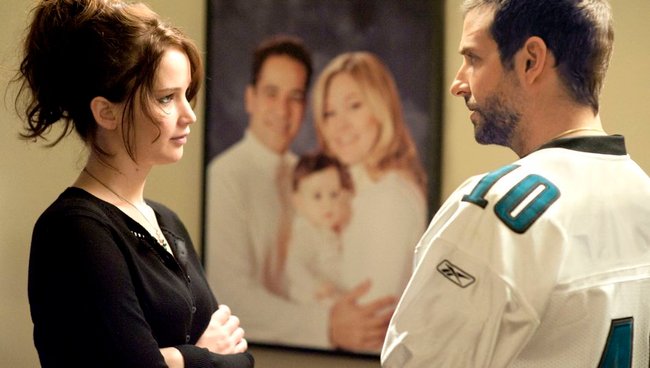 Zwischen Tiffany und Pat knistert es allmählich.