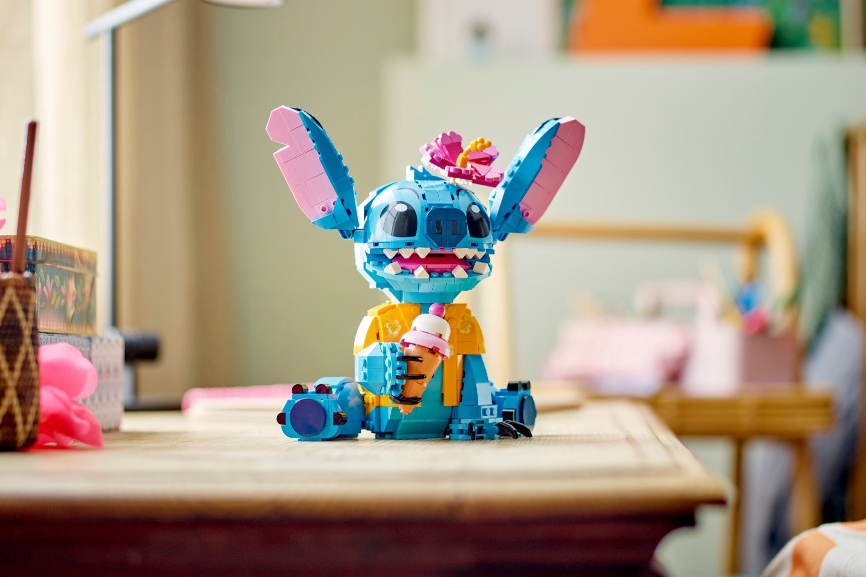 Lego-Set für Disney-Fans: Den süßen Alien aus „Lilo & Stitch“ gibt es bei Alternate gerade 29 Prozent günstiger