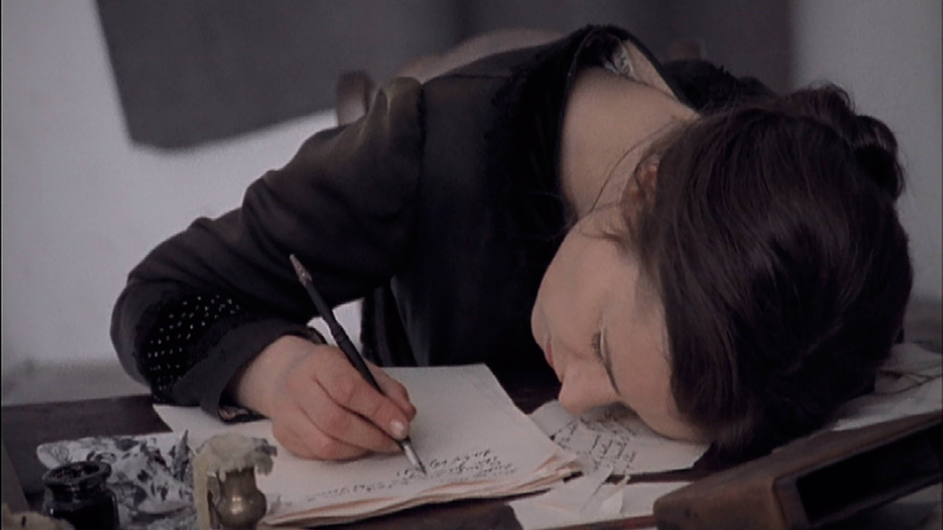 Nicht-nur-Grimms-Aschenputtel-Auf-diesem-Buch-basiert-Drei-Haseln-sse-f-r-Aschenbr-del-wirklich