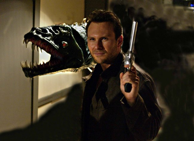 Edward Carnby (Christian Slater) hat ein Monster in die USA importiert.