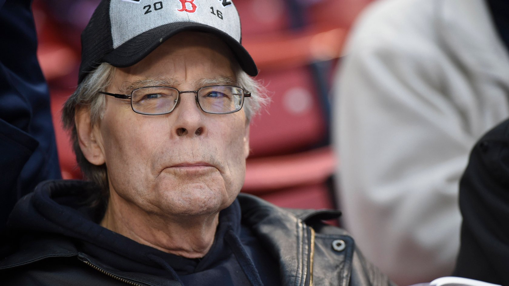 Stephen King bei einem Baseballspiel zwischen den Boston Red Sox und den Seattle Mariners, 2017.