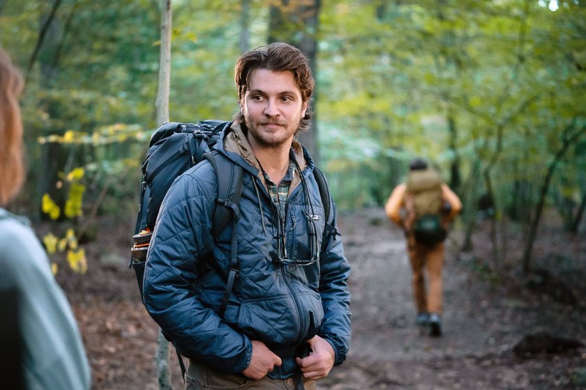 RECORD DATE NOT STATED HAPPINESS FOR BEGINNERS, Luke Grimes, 2023. ph: Barbara Nitke / Netflix / courtesy Everett Collection PUBLICATIONxINxGERxSUIxAUTxONLY