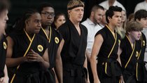 Nach Überraschungs-Auftritt: „Cobra Kai“-Star schwärmt von Rückkehr