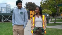 „Forever“ Staffel 2 bestätigt: So kann die Netflix-Serie an Judy Blumes Roman anknüpfen