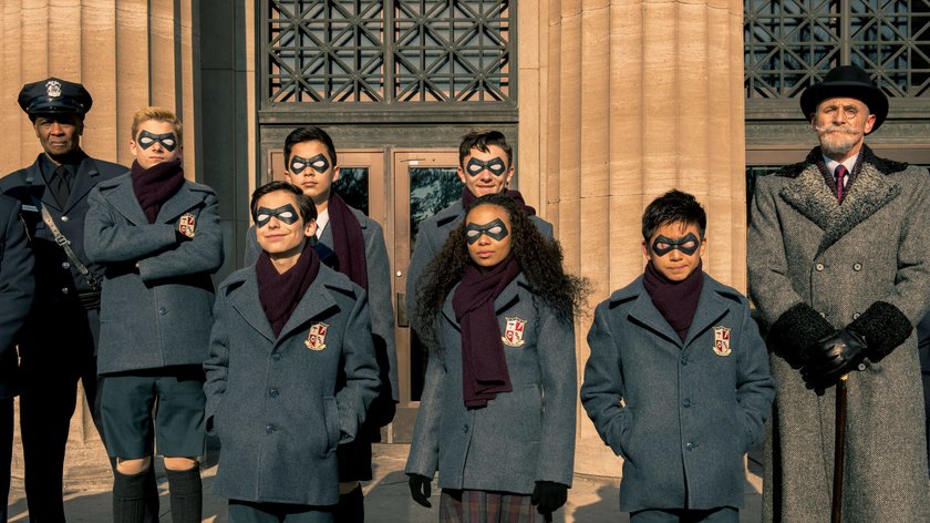 Szene aus „The Umbrella Academy“ Staffel 1, Episode 1. 