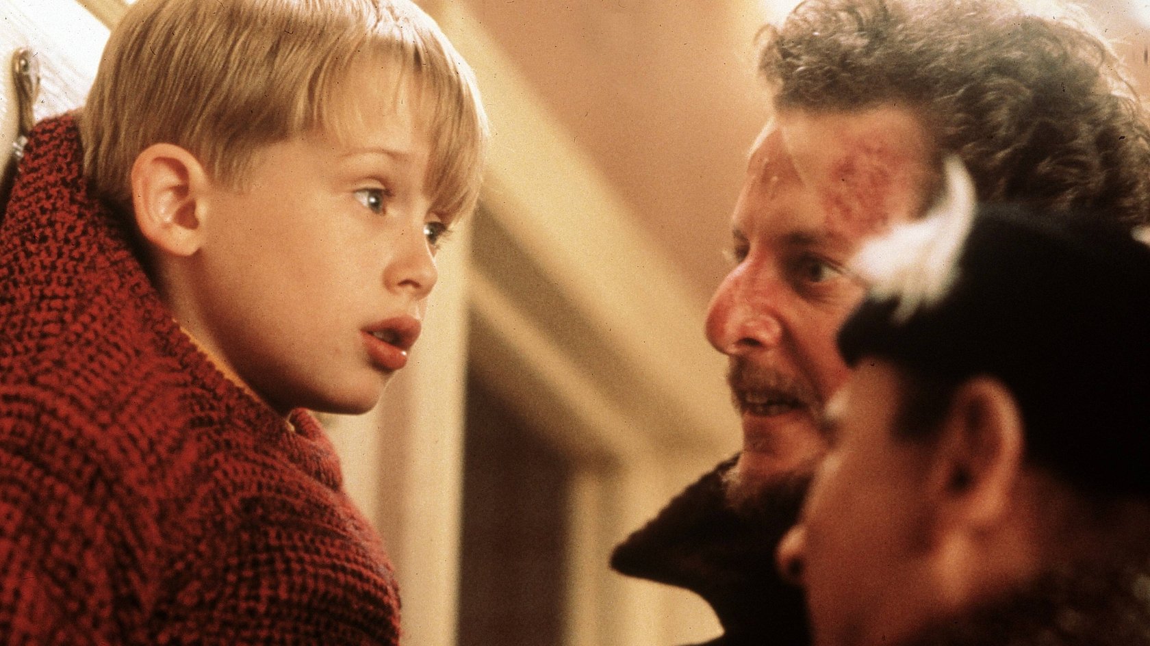 Culkin, Stern und Pesci in „Kevin – Allein zu Haus“.