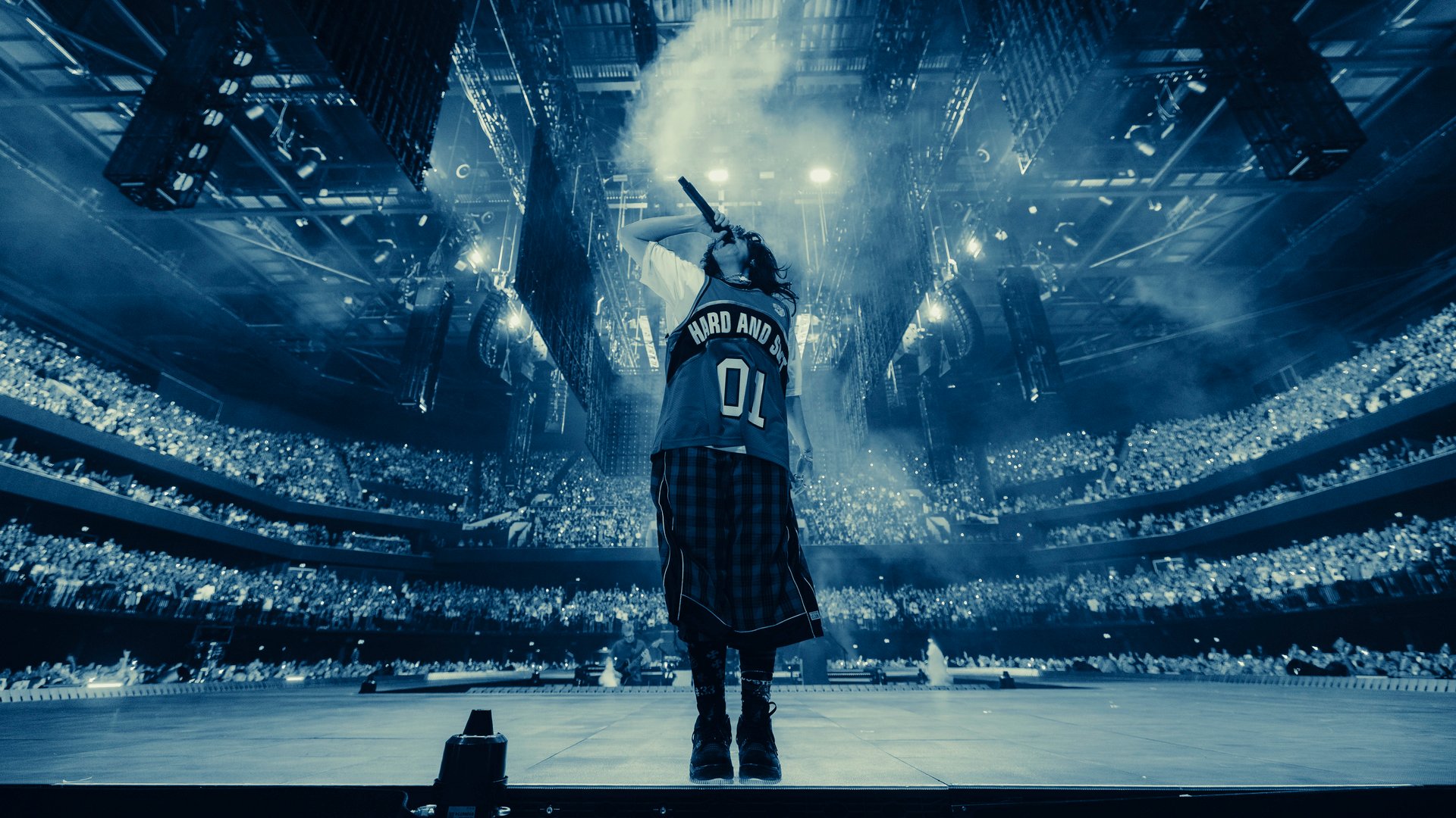 F-r-mich-ein-Must-See-G-neshaut-Feeling-pur-mit-Billie-Eilishs-Hit-Me-Hard-And-Soft-The-Tour-im-Heimkino