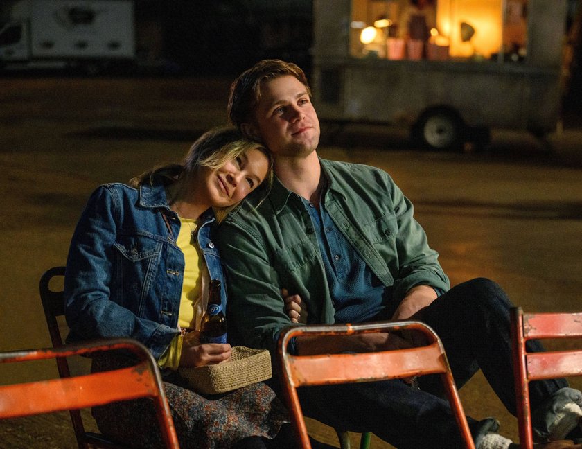 Renée Zellweger und Leo Woodall in „Bridget Jones – Verrückt nach ihm“