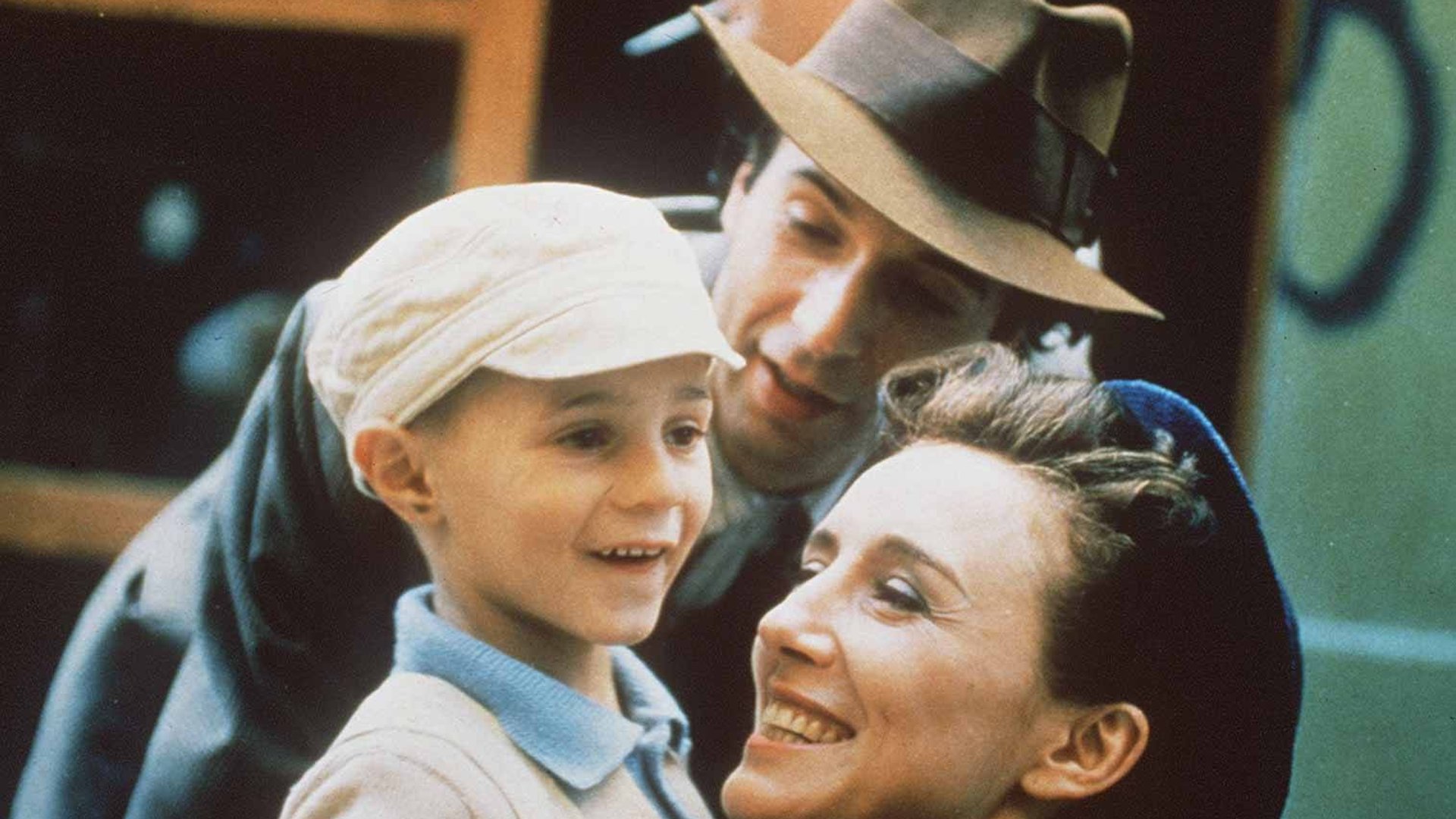 29-Jahre-sp-ter-So-sieht-der-kleine-Junge-aus-Das-Leben-ist-sch-n-heute-aus