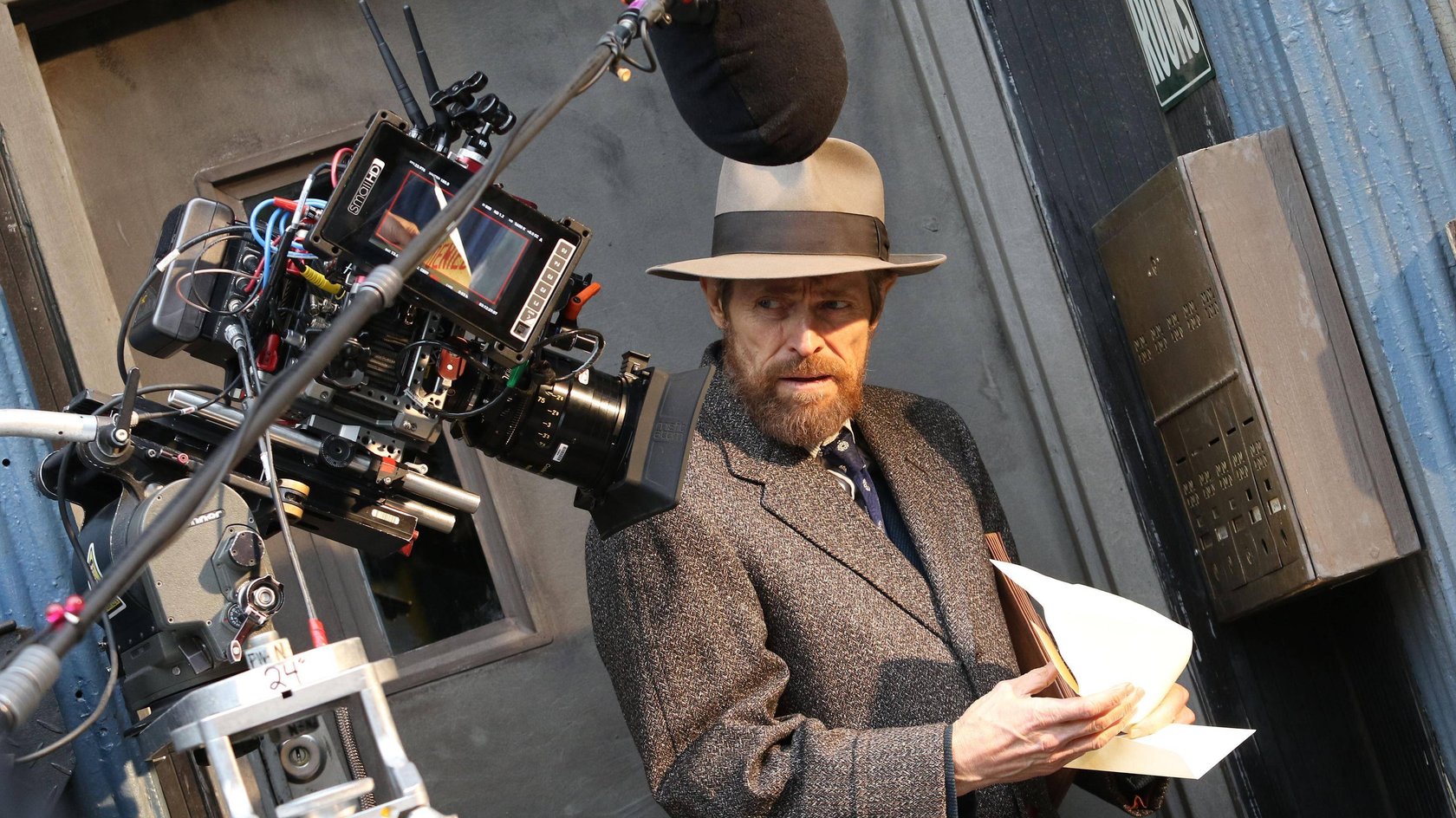 Willem Dafoe, hier am Set von Edward Nortons „Motherless Brooklyn“.