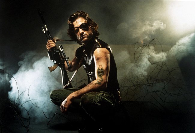 Snake Plissken (Kurt Russell) soll den Präsidenten retten.