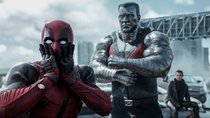 Die vierte Wand durchbrechen: Bedeutung des Ausdrucks – mit Beispielen aus Filmen & Serien 