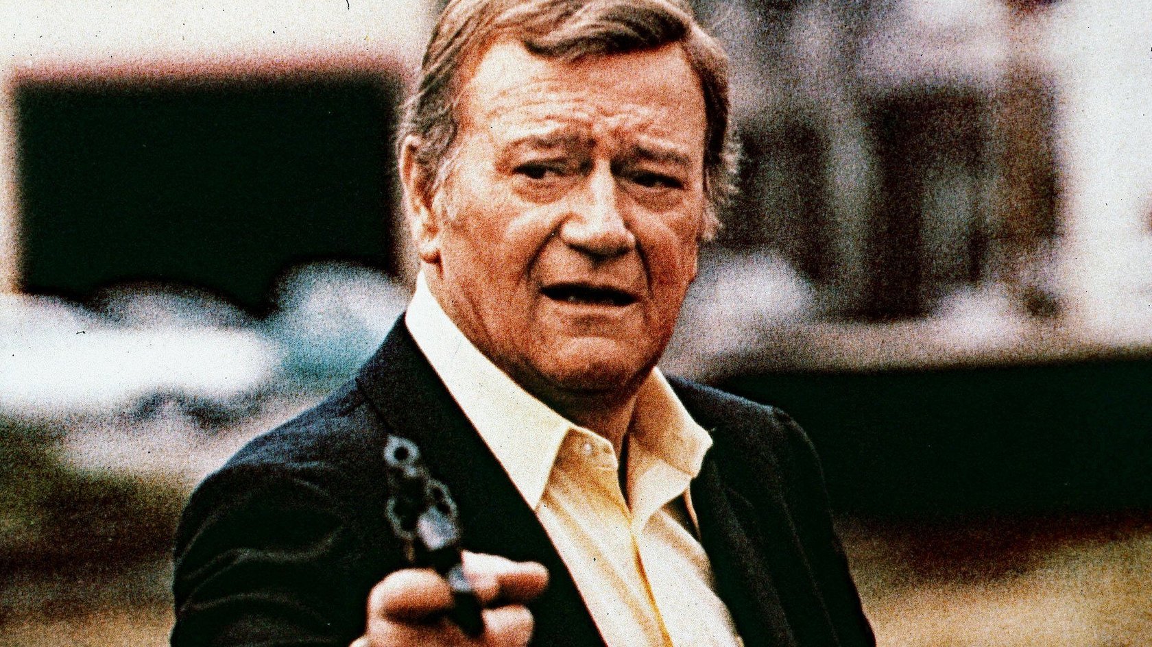 „Das war ein Fehler“: John Wayne bereute, diesen Action-Hit seinem verhassten Kollegen Clint Eastwood überlassen zu haben