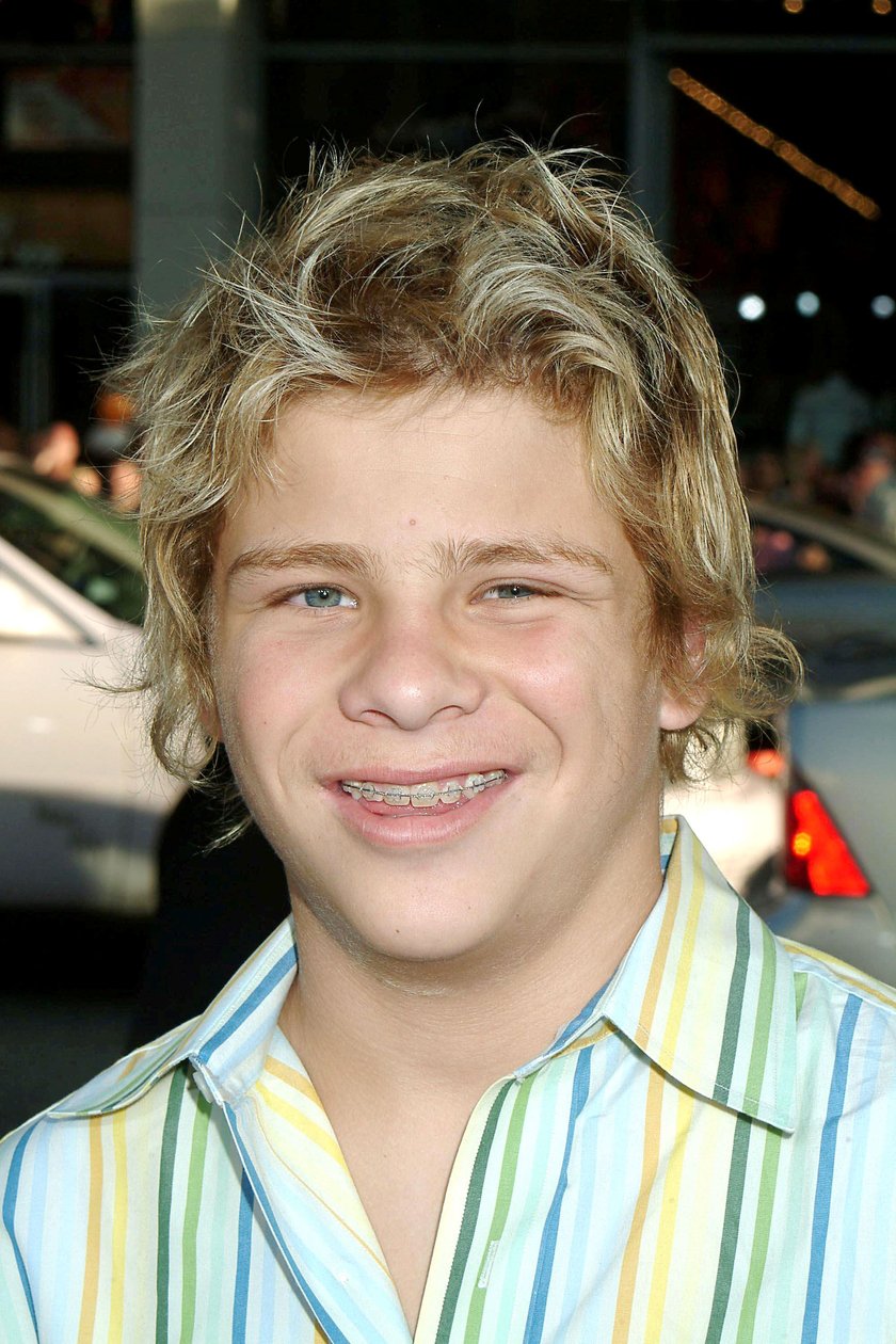 Jonathan Lipnicki at arrivals for The Honeymooners World Premiere, Grauman's Chinese Theatre, Los Angeles, CA,  June 08, 2005. Photo by: Tony Gonzalez/Everett Collection