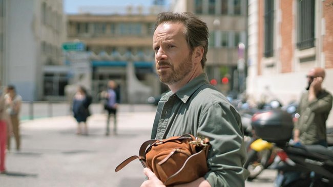 Fabian Busch als Bruno im TV-Thriller „Spurlos in Marseille“