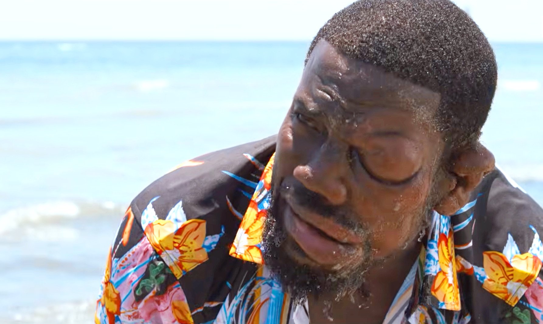 „Was für ein Stinker“: Kevin Hart erobert auch ohne Dwayne Johnson die Streaming-Spitze auf Netflix