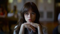 Neuer Film mit „Wednesday“-Star Jenna Ortega: Im Trailer will sie Martin Freeman den Kopf verdrehen
