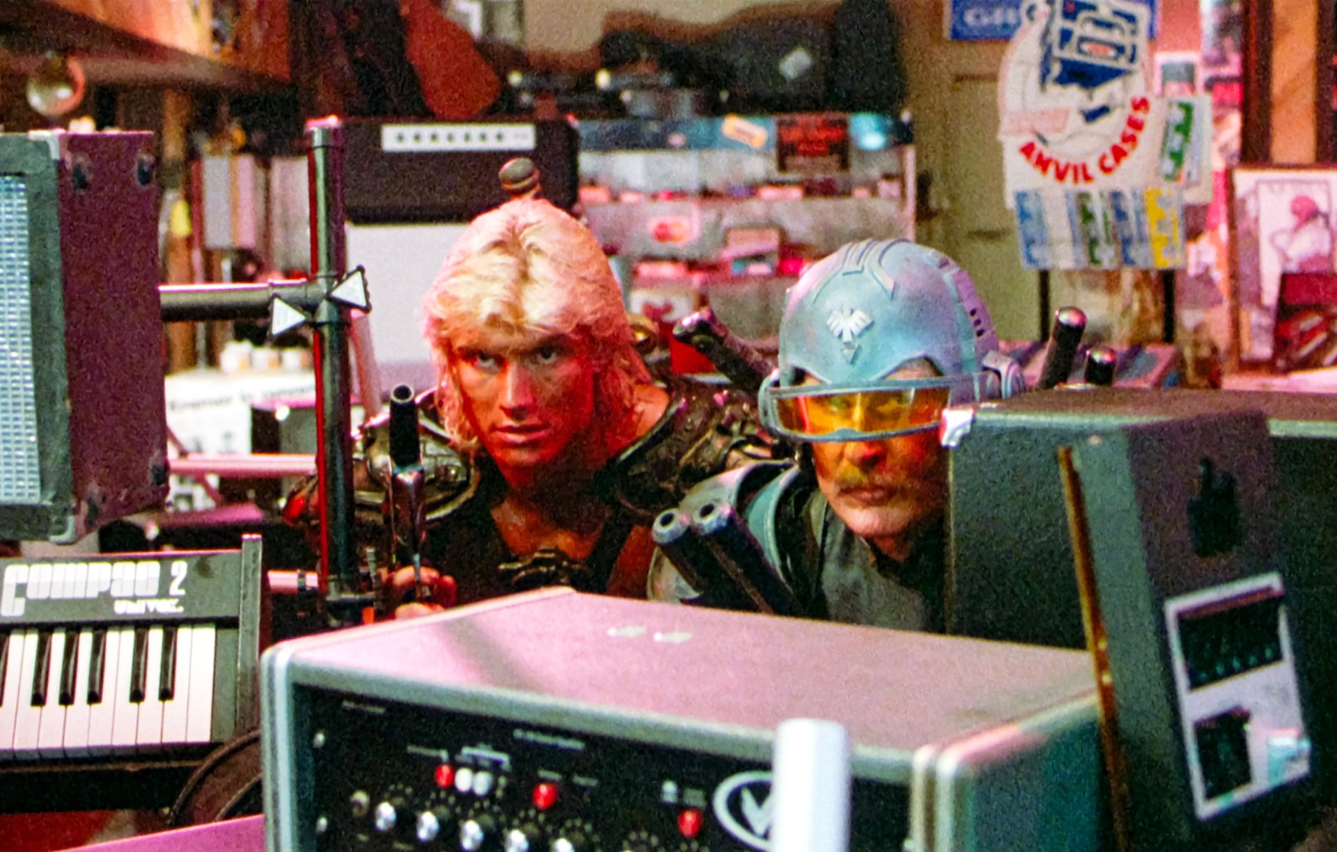 Jon Cypher and Dolph Lundgren USA. Jon Cypher and Dolph Lundgren in a scene from CCannon Film movie: Masters of the Universe 1991. Plot: The heroic warrior He-Man battles against the evil lord Skeletor and his armies of darkness for control of Castle Grayskull. LMK110-J11655-110326 Supplied by LMKMEDIA. Editorial Only. Landmark Media is not the copyright owner of these Film or TV stills but provides a service only for recognised Media outlets. PUBLICATIONxNOTxINxUKxUSAxCAN