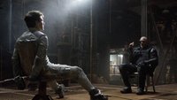 Im TV verpasst? Sci-Fi-Twist-Dauerfeuer vom Dreamteam des größten Actionfilms aus 2022 jetzt im Stream 