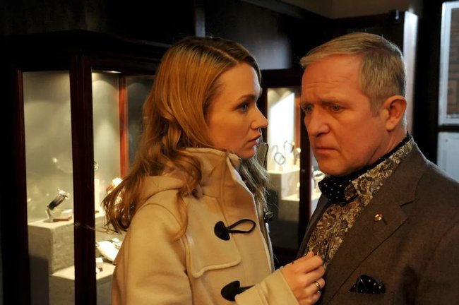 Kann Niklas (Harald Krassnitzer) Carolin (Lisa Maria Potthoff) noch vertrauen?