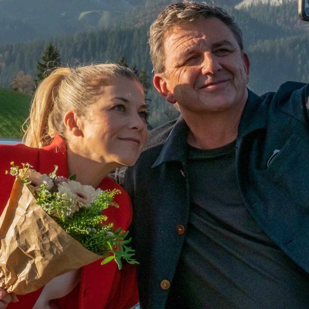 Der Bergdoktor“ Staffelfinale: Liebe, Tod und Landhandel – was noch offen  bleibt