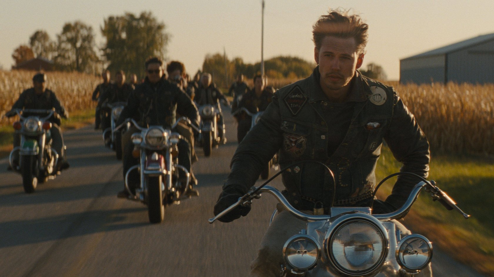 Austin Butler als Benny in „The Bikeriders“.