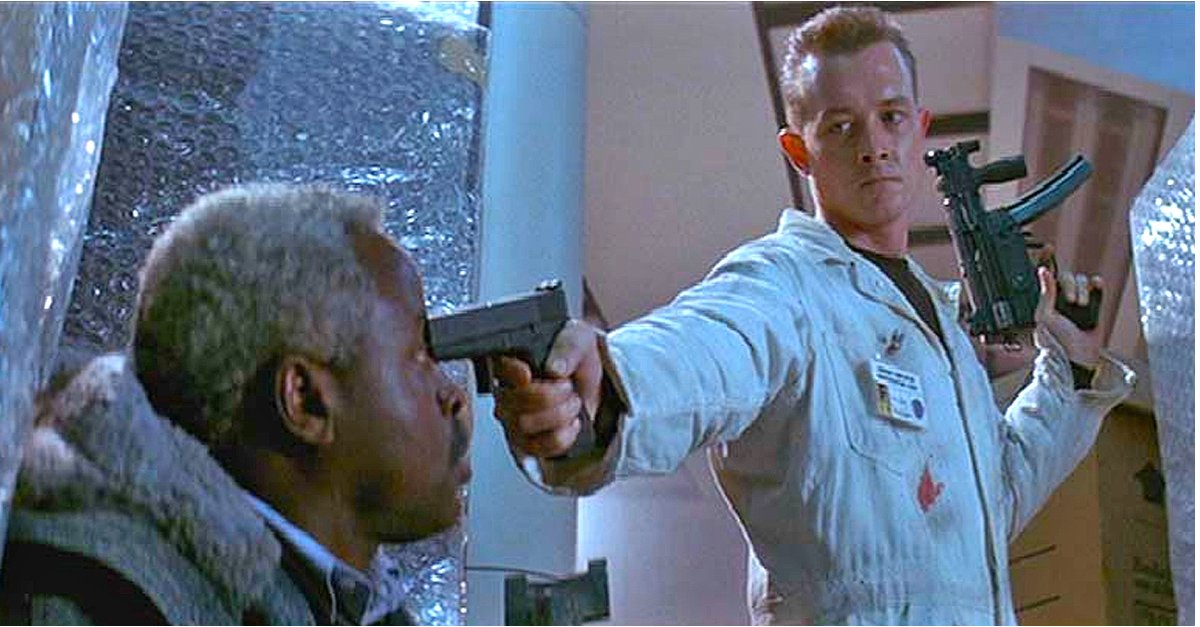 #Donnerstag Abend im TV: Dieser Blockbuster-Hit der 90er ließ Bruce Willis endgültig in den Action-Olymp aufsteigen