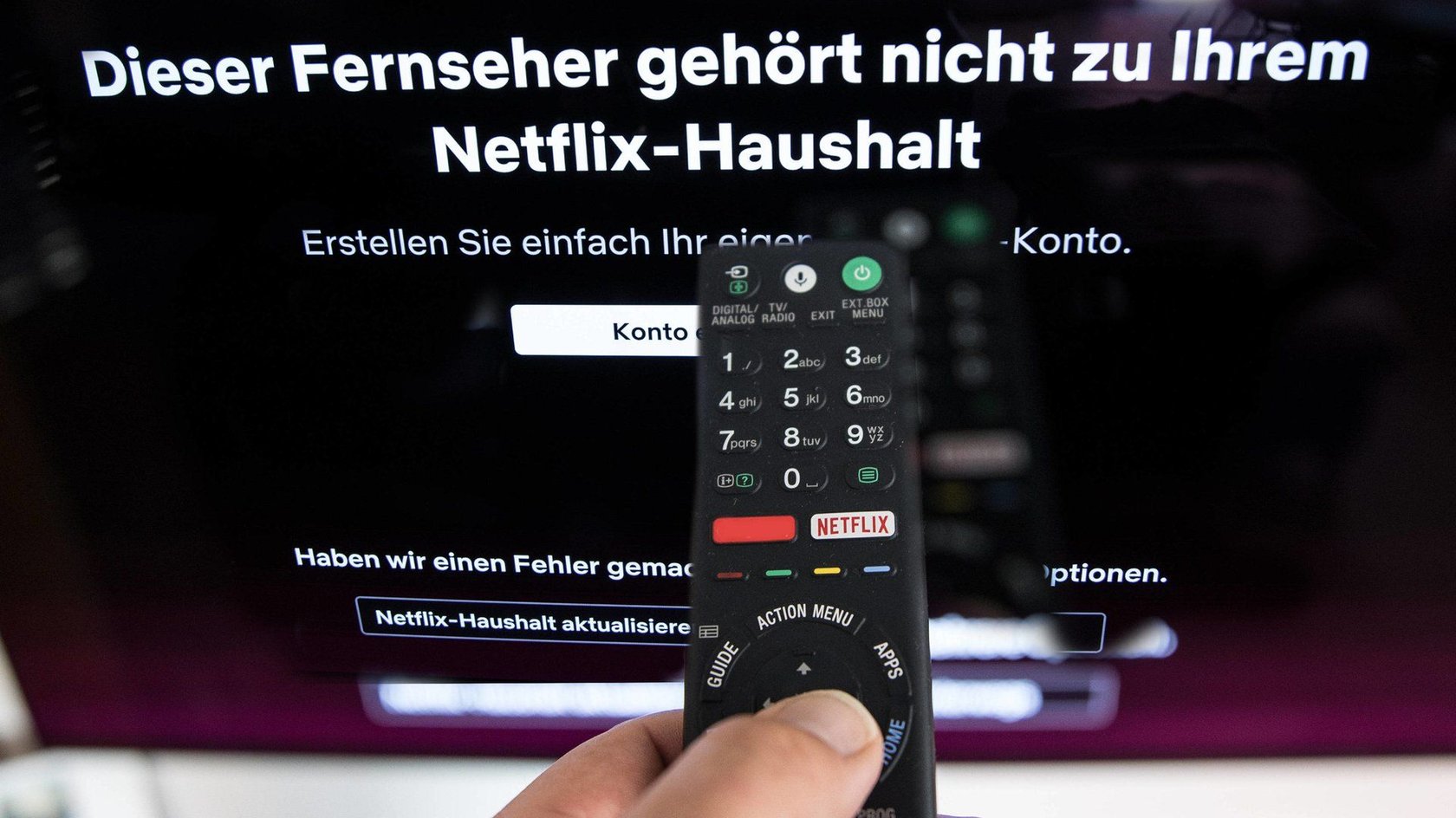 Netflix-Account teilen: Wann ist es erlaubt, was kostet es und wie funktioniert's?