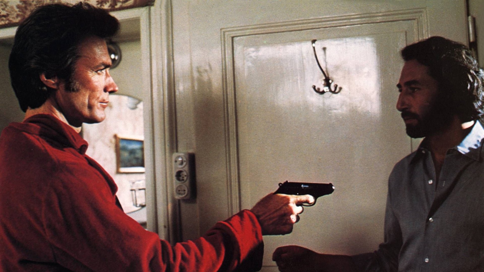In-diesem-gef-hrlichen-Action-Film-machte-Western-Legende-Clint-Eastwood-alle-Stunts-selbst