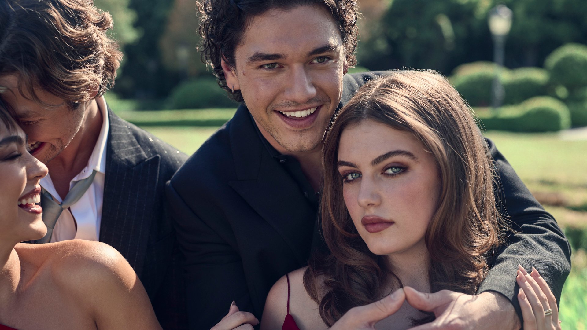 -Off-Campus-Star-Belmont-Cameli-Diese-Filme-und-Serien-mit-dem-Garrett-Graham-Darsteller-k-nnt-ihr-noch-streamen