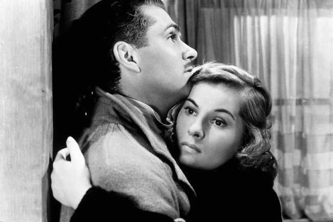 Für ihre Leistung wurde Joan Fontaine für einen Oscar nominiert.