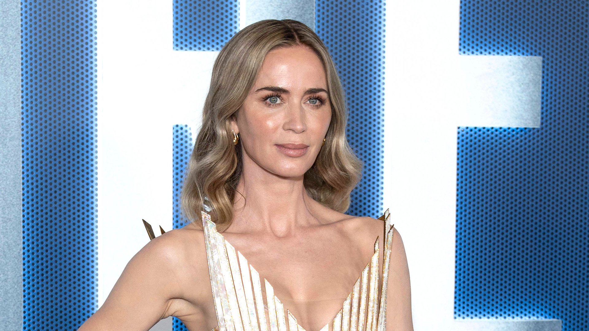 23-Jahre-vor-Disclosure-Day-So-sah-Emily-Blunt-zu-Beginn-ihrer-Karriere-aus