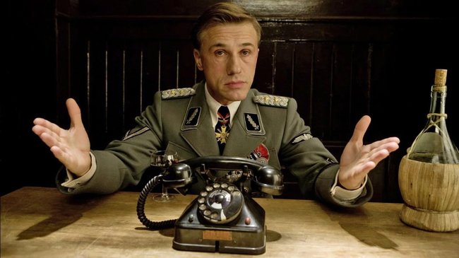 Nazi-Oberst Hans Landa (Christoph Waltz) ist jedes Mittel recht.