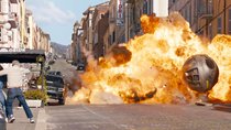 „Was für ein großartiger Actionfilm“: Umstrittenes Spektakel feiert am Montag Free-TV-Premiere