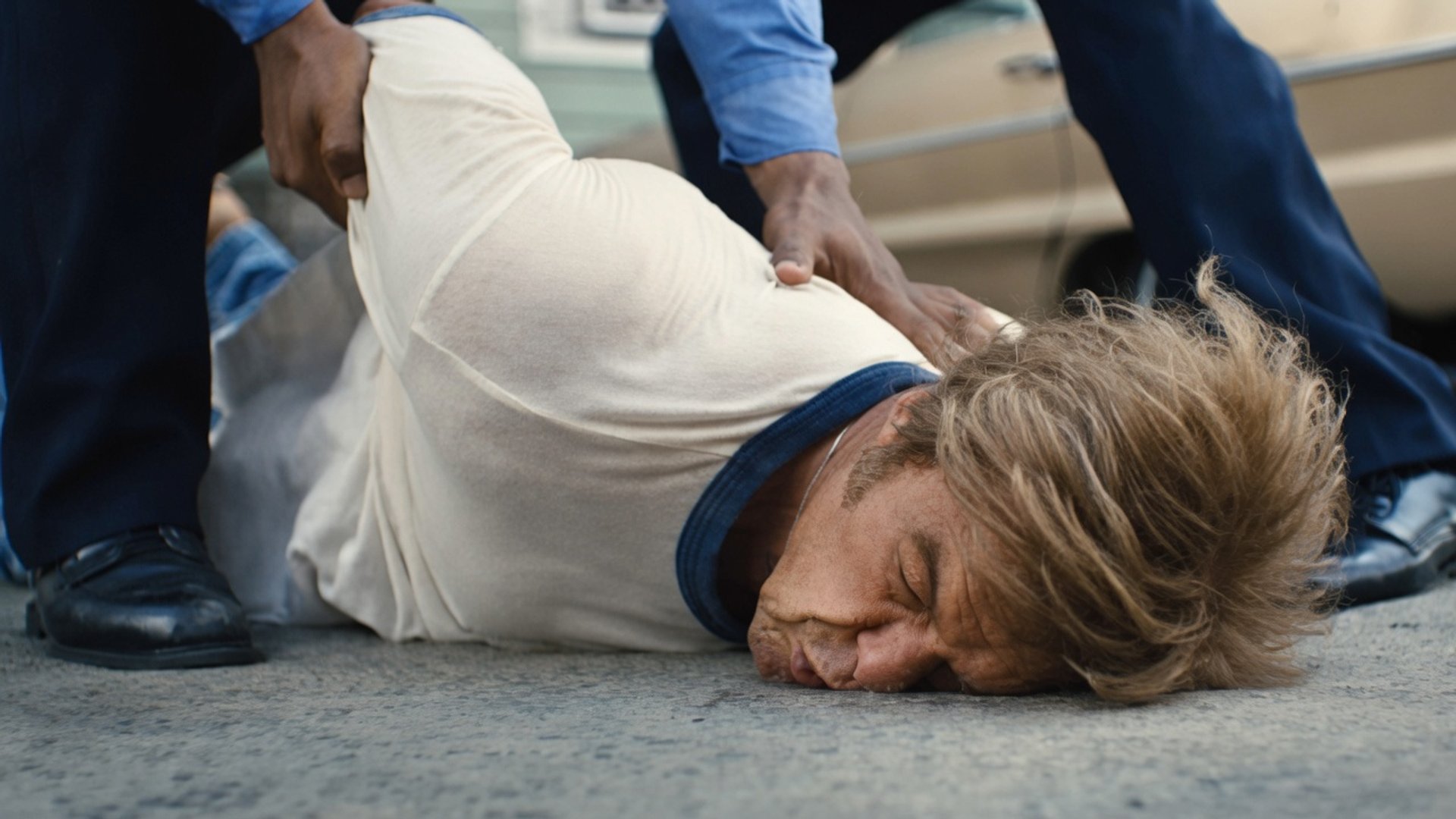 Action-Fans aufgepasst: Film mit „Reacher“-Star verspricht bombastisches Feuerwerk
