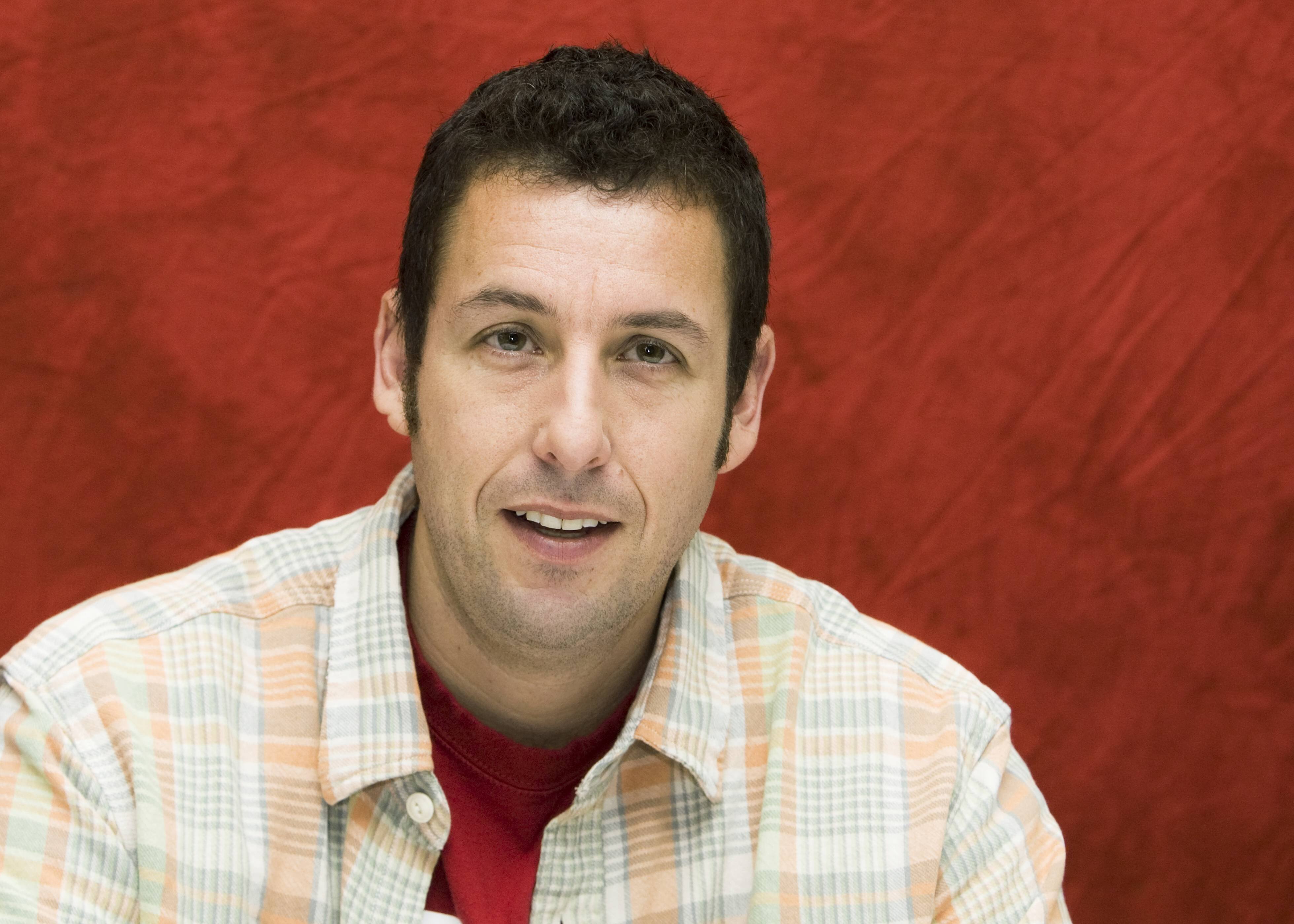 AdamSandlerQuiz Wie gut kennst du den Komiker?