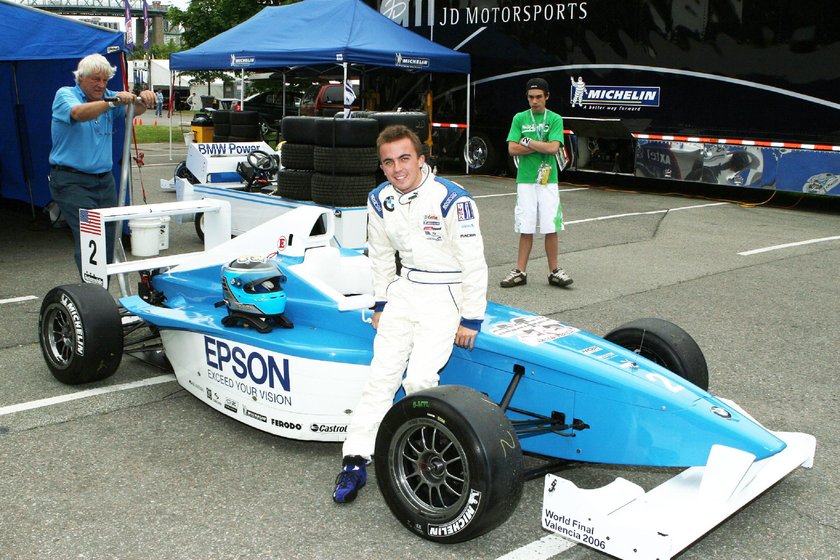 Actor Frankie Muniz, driver for Jensen Motorsport prepares for the Formula BMW qualifying session at Circuit Gilles-Villeneuve
Montreal, Canada - 23.06.06

Where: New York City, New York, United States
When: 23 Jun 2006
Credit: Jesse Randall/ WENN