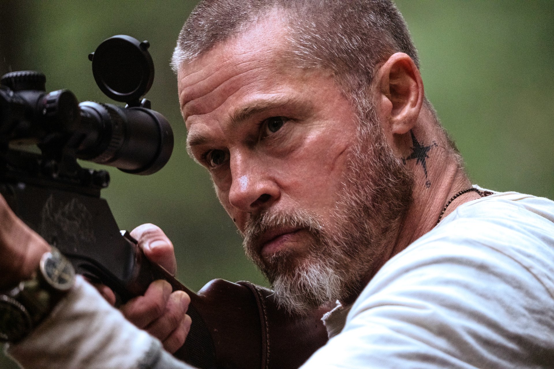 „Haut mächtig rein“: Brad Pitts packender Survival-Thriller mit Hund reißt das Publikum mit