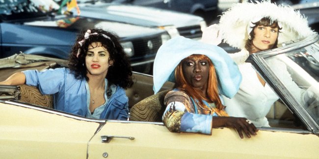 John Leguizamo, Wesley Snipes and Patrick Swayze als Drag-Queens.