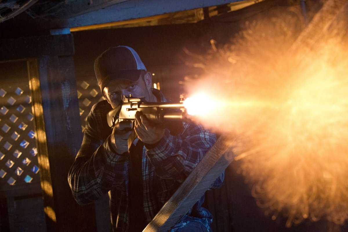 Ab-heute-bei-Amazon-Dieser-Jason-Statham-Actionthriller-sollte-eigentlich-ein-weiterer-Rambo-Film-werden