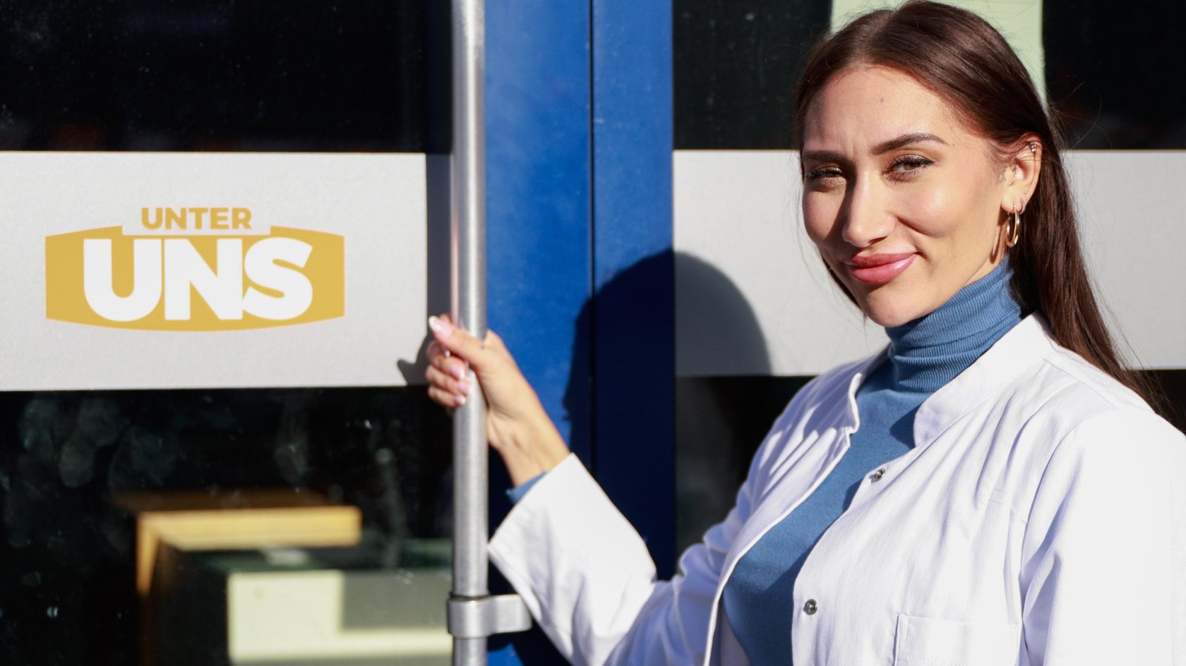 Samira Yavuz 

+++ Die Verwendung des sendungsbezogenen Materials ist nur mit dem Hinweis und Verlinkung auf RTL+ gestattet. +++