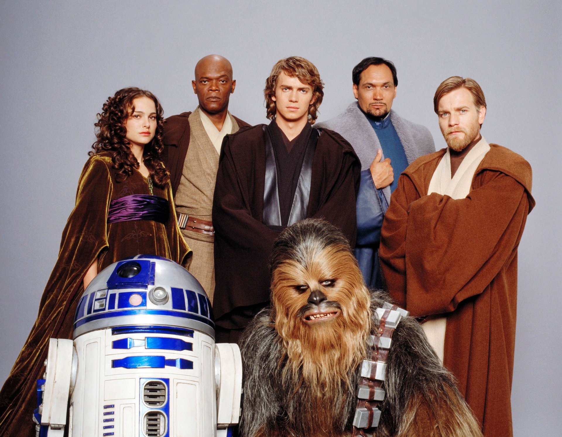 Geheimauftritte in „Star Wars“: Diese 4 Rollen der Sci-Fi-Reihe wurden von besonderen „Stars“ übernommen