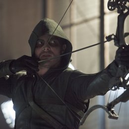 Arrow - Die komplette zweite Staffel Poster