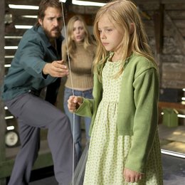 Amityville Horror / Melissa George / Ryan Reynolds / Chloe Grace Moretz Poster