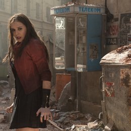 Avengers: Age of Ultron / Elizabeth Olsen Poster